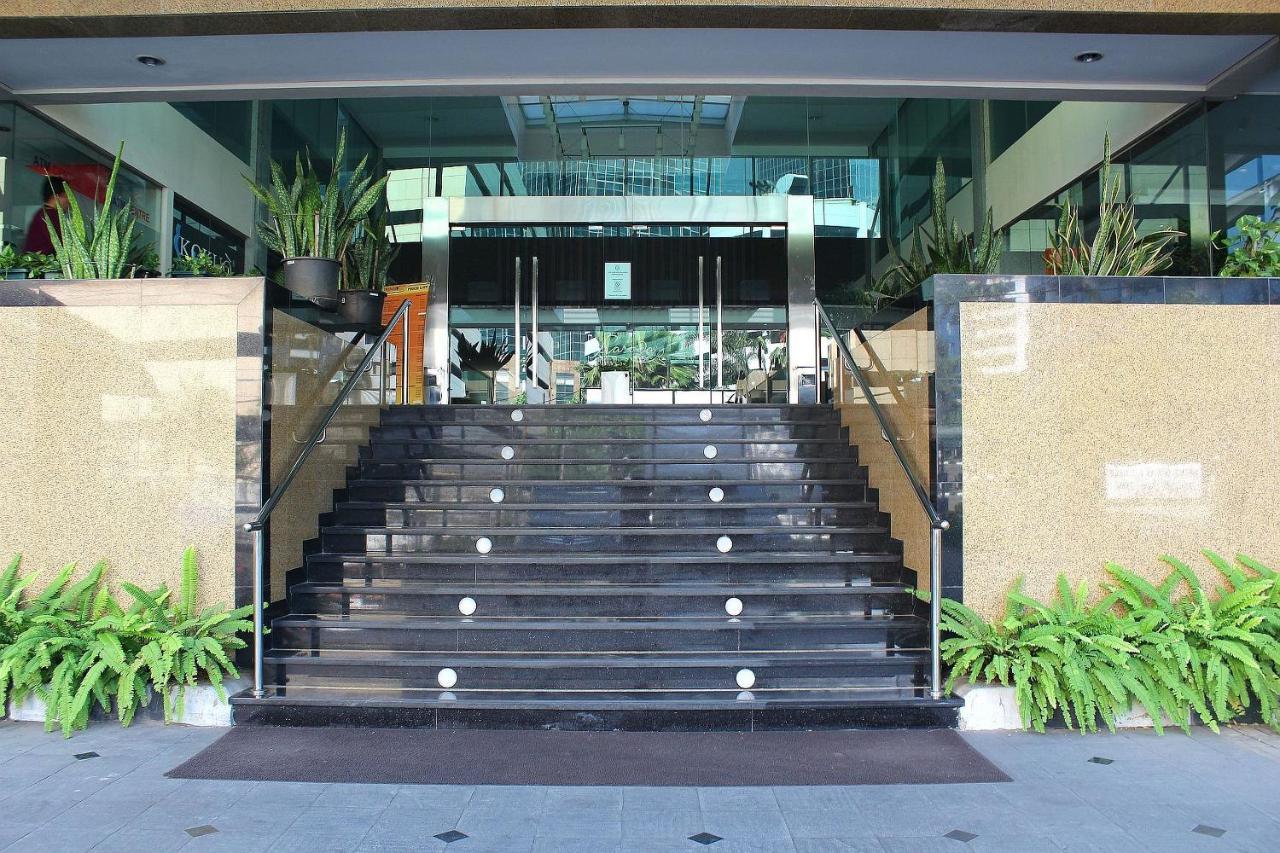 Shankee Sudirman Jakarta Exterior photo