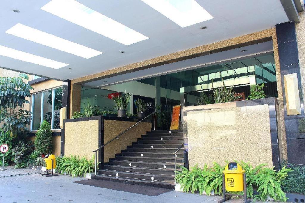 Shankee Sudirman Jakarta Exterior photo